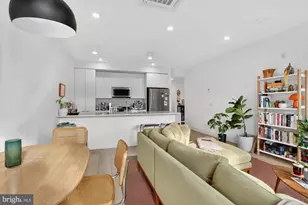 2007 Cambridge St, Philadelphia, PA 19130 - Photo 6