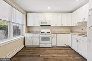 4119 Cresson St, Philadelphia, PA 19127 - Photo 6