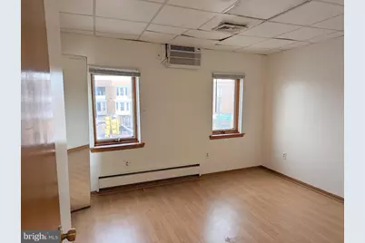 1545 W Passyunk Avenue, Philadelphia, PA 19145 - Photo 2