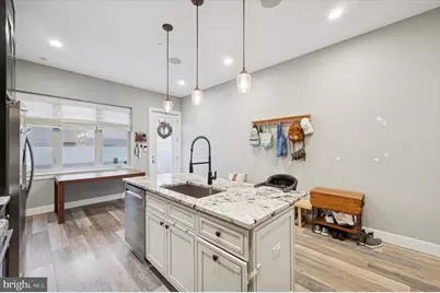 1942 Tasker Street, Philadelphia, PA 19145 - Photo 6