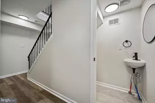 5943 Race St, Philadelphia, PA 19139 - Photo 8