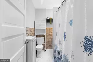 378 Devereaux Ave, Philadelphia, PA 19111 - Photo 20