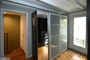 504 Kauffman St, Philadelphia, PA 19147 - Photo 14