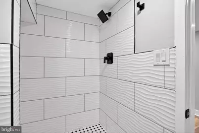 2658 S 68th Street, Philadelphia, PA 19142 - Photo 30