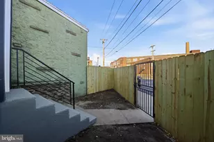 1829 E Airdrie St, Philadelphia, PA 19124 - Photo 28