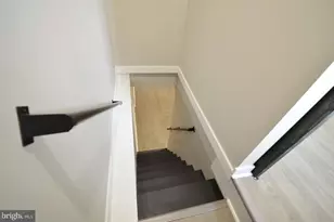 914 S 54th St, Philadelphia, PA 19143 - Photo 18