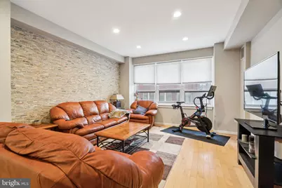 1425 Locust Street #5F, Philadelphia, PA 19102 - Photo 8