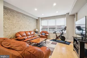 1425 Locust St, Philadelphia, PA 19102 - Photo 8