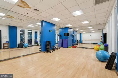 1425 Locust Street #5F, Philadelphia, PA 19102 - Photo 32