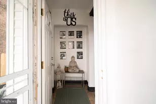 5718 Tulip St, Philadelphia, PA 19135 - Photo 4