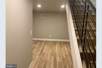 2563 Emerald Street, Philadelphia, PA 19125 - Photo 10