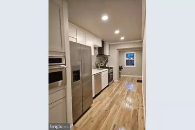 2563 Emerald Street, Philadelphia, PA 19125 - Photo 4