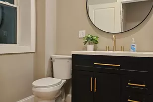 2563 Emerald St, Philadelphia, PA 19125 - Photo 16