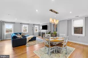 1615 Spruce St, Philadelphia, PA 19103 - Photo 2