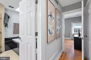 1615 Spruce St, Philadelphia, PA 19103 - Photo 16