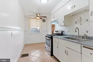 2120 Lardner St, Philadelphia, PA 19149 - Photo 10