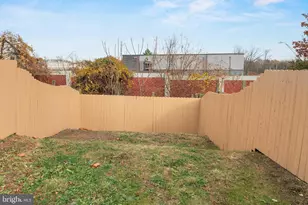 4445 Ernie Davis Cir, Philadelphia, PA 19154 - Photo 30