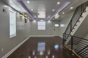 1555 S Hollywood St, Philadelphia, PA 19146 - Photo 2