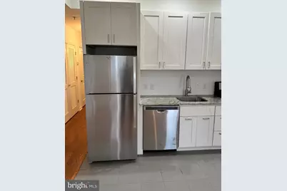 1128 S 19th Street #APT A, Philadelphia, PA 19146 - Photo 4