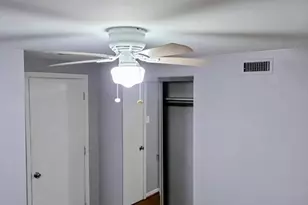 2437 Grays Ferry Ave, Philadelphia, PA 19146 - Photo 14