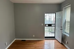 2629 N Jessup St, Philadelphia, PA 19133 - Photo 2