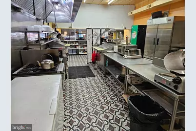 6208 Woodland Avenue, Philadelphia, PA 19142 - Photo 6