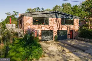 7725 Crefeld St, Philadelphia, PA 19118 - Photo 32