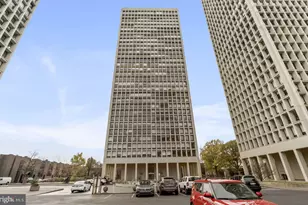 210 Locust St, Philadelphia, PA 19106 - Photo 2