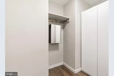 210 Locust Street #21E, Philadelphia, PA 19106 - Photo 28