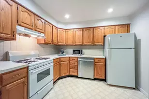 10843 Academy Rd, Philadelphia, PA 19154 - Photo 4