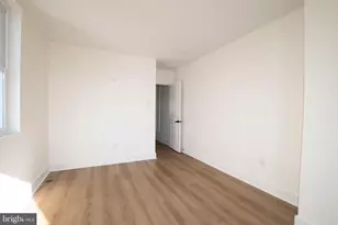 7230 Briar Rd, Philadelphia, PA 19138 - Photo 10