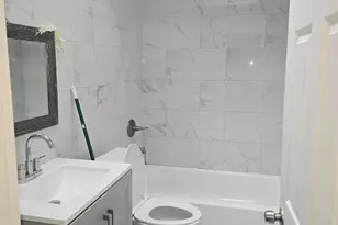 5962 Elsinore St, Philadelphia, PA 19120 - Photo 12