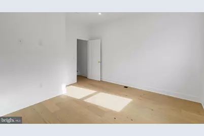 17 E Columbia Avenue, Philadelphia, PA 19125 - Photo 24