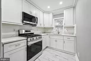 2033 N Mascher St, Philadelphia, PA 19122 - Photo 8