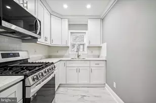 2033 N Mascher St, Philadelphia, PA 19122 - Photo 10