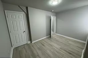 70 E Walnut Ln, Philadelphia, PA 19144 - Photo 6