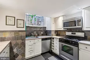 523 S Leithgow St, Philadelphia, PA 19147 - Photo 16