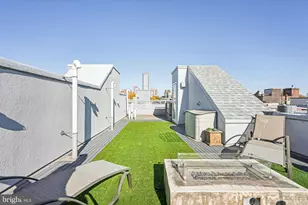 739 Bainbridge St, Philadelphia, PA 19147 - Photo 40