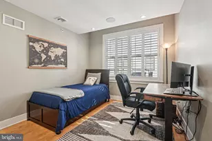 739 Bainbridge St, Philadelphia, PA 19147 - Photo 32