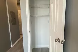 22 S 51st St, Philadelphia, PA 19139 - Photo 6