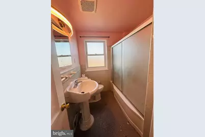 7239 Eastwood Street, Philadelphia, PA 19149 - Photo 8