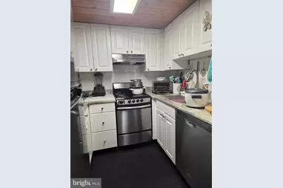 1010 Race Street #6LM, Philadelphia, PA 19107 - Photo 10