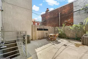 2538 W Girard Ave, Philadelphia, PA 19130 - Photo 14