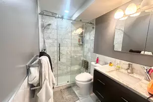 200 Locust St, Philadelphia, PA 19106 - Photo 8