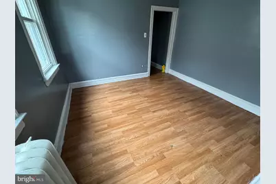 7242 Elmwood Avenue, Philadelphia, PA 19142 - Photo 4