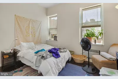 2137 Spruce Street #8, Philadelphia, PA 19103 - Photo 6