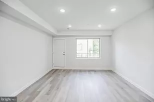 2212 N Marshall St, Philadelphia, PA 19133 - Photo 12