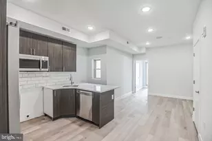 2212 N Marshall St, Philadelphia, PA 19133 - Photo 8