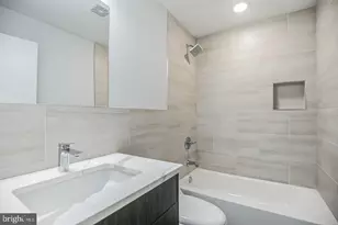 2212 N Marshall St, Philadelphia, PA 19133 - Photo 18