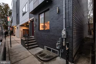 1121 Earl Street, Philadelphia, PA 19125 - Photo 2